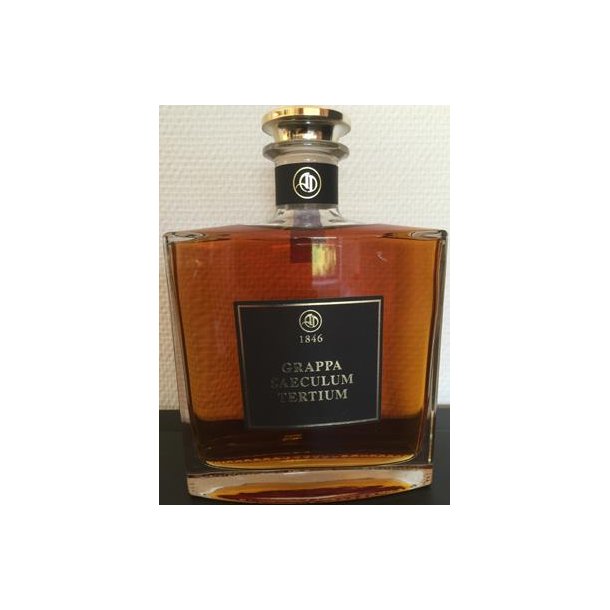 GRAPPA SECULUM  15 �r 0,7 liter 42 pct